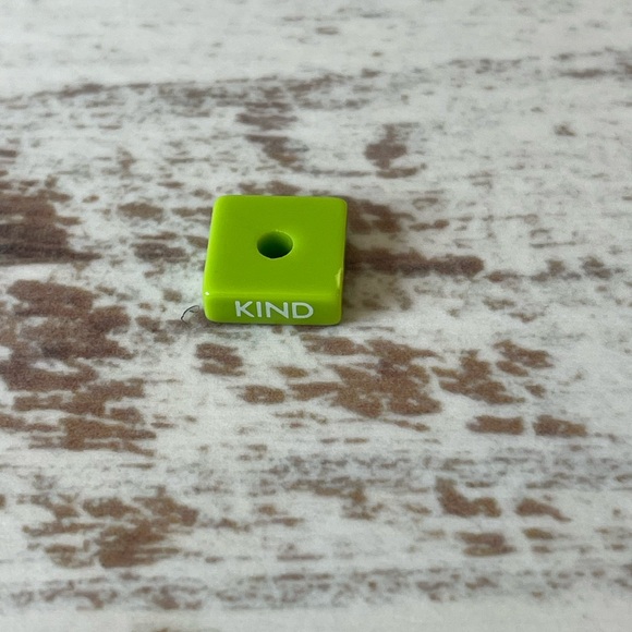 My American Girl Doll SWEET TREATS Pajamas - Complete w Slippers & Charm 2010 - Picture 15 of 15